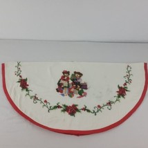 Hand Embroidered XMAS Tree Skirt Holly Ivy Berries White Needlepoint 36&quot; GVC - £25.12 GBP