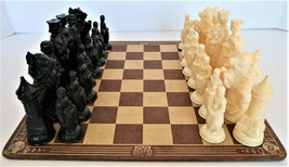 Vintage Renaissance Chess Set E.S Lowe Board Game Hard Plastic Pieces - £101.92 GBP