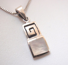 Very Small Mother of Pearl 925 Sterling Silver Square and Rectangle Pendant - £5.66 GBP