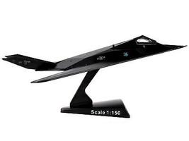 Lockheed F-117 Nighthawk Stealth Aircraft United States Air Force 1/150 Diecast - £25.19 GBP