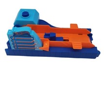 Hot Wheels City Downtown Super Spin Dealership Replacement Car Launcher - £7.62 GBP