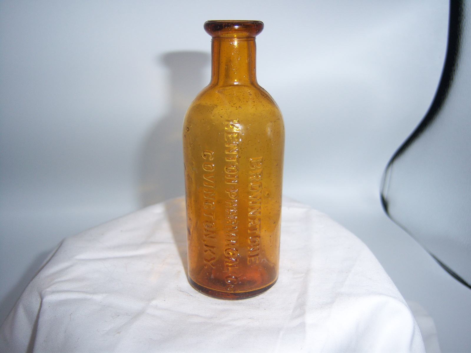 PA2 - 1910&#39;s Brownatone Kenton Pharmacy Covington KY 4 5/8&quot; Medicine Bottle - $10.00