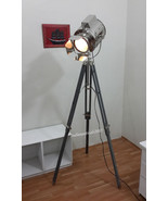 Vintage Nautical Studio Floor Lamp Spot Search Light W/ Grey Tripod Stand - $5,977.81 MXN