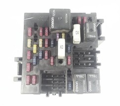 Cabin Fusebox OEM 2002 Cadillac Escalade  - $33.69 Cabin Fusebox OEM 2002 Cadillac Escalade  - $33.69