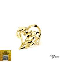 10K Gold Small Curved Heart W Ring - £101.98 GBP