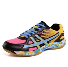 Tailor Made Sneakers (Male and Female)  - $951.82 MXN