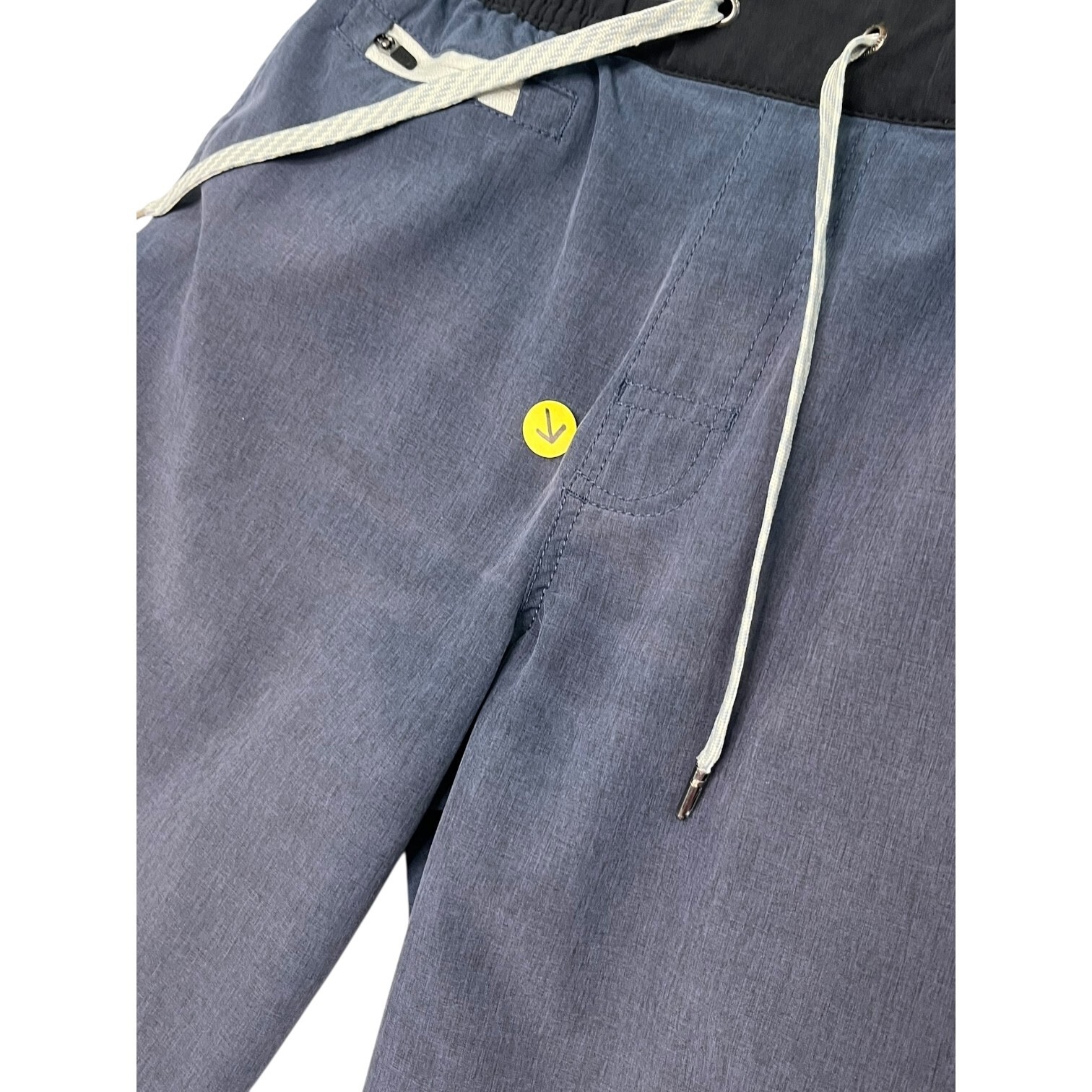 Vuori Banks Shorts Mens Small Gray Pull On Contrast Performance Outdoor Running Item image 7