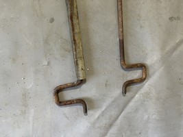 1965 1966 Chevy Impala Trunk Spring Bar Torsion Rods Oldsmobile 88 Wildc... - $2,318.05 MXN