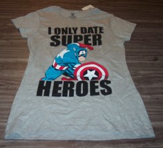 Women&#39;s Teen Jrs Captain America Marvel Comics T-shirt Medium New The Avengers - £15.90 GBP