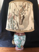 Antigüedad Chino Porcelana Lampfoot Con Sombra. Marcada En Rojo 6 Caract... - £341.21 GBP