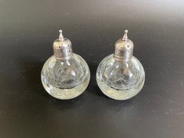 Vtg Mid Century Sterling Silver Hand-blown Crackle Glass Salt &amp; Pepper Shakers - £39.40 GBP