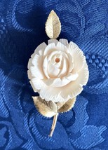 Vintage Carved Celluloid White Rose Brooch Pin Gold Tone Tight Clasp - £11.19 GBP