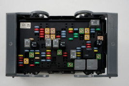 ✅ 2007 - 2009 Cadillac Chevrolet GMC Fuse Box Relay Power Block 25905684... - $192.75