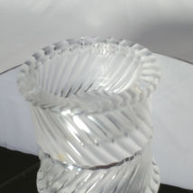 LALIQUE | Smyrne Crystal Ashtray image 2