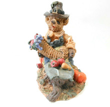 K&#39;s Collection 3 3/4&quot; Thanksgiving Teddy Bear Holding a Cornucopia Figurine - £6.11 GBP