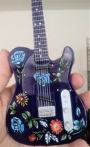 PRINCE - Floral Purple Telecaster Guitar 1:4 Scale Replica guitar ~New - €23,10 EUR