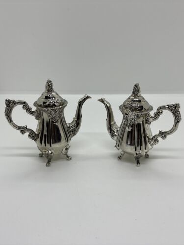 Vtg Godinger Set Of 2 Silver Heavy Footed Tea Pot Shape Salt & Pepper Shakers 3” - £24.44 GBP