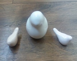 White Decorative Family Dove in Ceramics, Home Décor, Ceramic Birds - £49.83 GBP