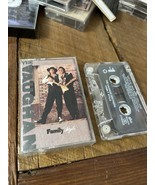The Vaughan Brothers - Family Style Stevie Ray Vaughan Cassette Tape Blu... - $109.56 MXN