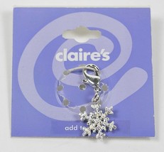 CLAIRE&#39;S SHIMMERY SNOWFLAKE CLIP ON BRACELET CHARM BRAND NEW - $73.63 MXN
