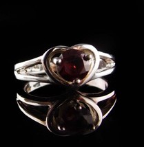 Sterling 1ct GARNET Ring - Sweetheart gift - red heart ring - Size 7 - vintage s - £76.58 GBP