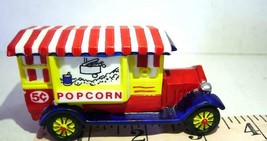 Dept 56 Christmas Heritage Village Popcorn Vendor Truck Figurine Retired - £18.11 GBP