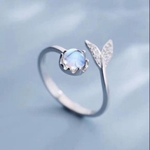 925 Silver Plated Adjustable Moonstone Fishtail Ring for Women - £9.47 GBP