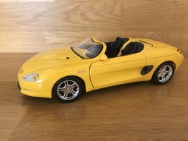 Maisto Ford Mustang Spider (1992) Diecast Model Car-Scale 1/18-Yellow-Vi... - $1,511.39 MXN