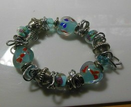 Silver-tone and Blue Floral Art Glass Heart Stretch Bracelet - €17,87 EUR