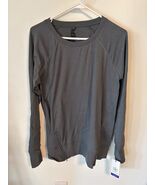 NEW Gaiam L Women&#39;s Green Lotus Zipper Sweatshirt Top Long Sleeve - $332.04 MXN