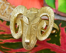 Ram Mountain Goat Aries Scarf Ring Loop Gold Tone Figural Animal Head - £15.98 GBP