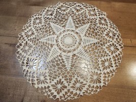 VINTAGE Crochet Star Doily Tan Round Beautiful   - $15.00