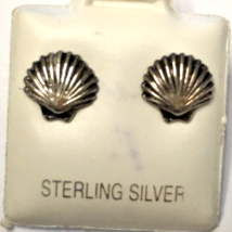Vintage 925 Earrings Marked Sterling Silver Pierced Stud Sea Shell Earrings - £14.30 GBP