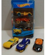 Hot Wheels Street Beasts 3-Pack CBN80 2014 new plus 3 preowned cars - £10.01 GBP