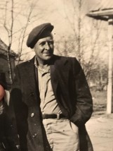 6 1/2 x 4 1/4    VINTAGE PHOTOGRAPH   Circa 1946  Handsome Man on the farm  L@@K - £3.87 GBP