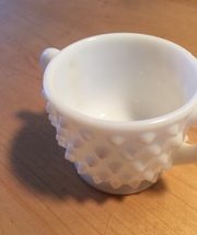Vintage 70s Milk Glass hobnail style small sugar bowl with 2 handles image 5