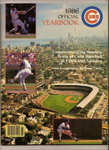 1986 Chicago Cubs Yearkbook - £23.02 GBP