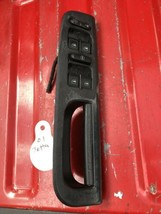 98-04 Volkswagen Jetta Driver Front Door Master Window & Door Switch 1J4959857B - $16.83