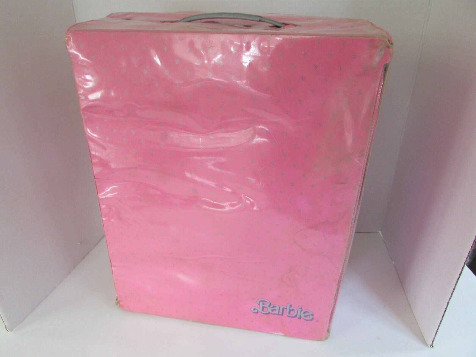 Mattel 1985 Barbie Fashion Wardrobe Trunk Case - $14.80