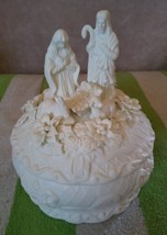 Christmas Nativity Covered Dish Porcelain Bisque 8&quot;W X 9 1/2&quot;H New Open Box MINT - £31.79 GBP