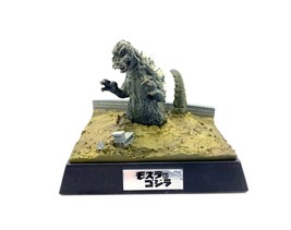 Godzilla 1954 Bandai Polystone Diorama Vintage Mini Figure HG Japan Toys - £39.31 GBP