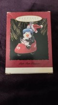 Vintage 1993 Hallmark Keepsake Ornament “Putt Putt Penguin” In Box - £4.11 GBP