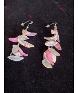 Circa 1980s  Mother-of-Pearl Shell Dangling Earrings - £11.73 GBP