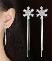 1.50Ct Round Cut Cubic Zirconia  Snowflake Stud Earring&#39;s 14K White Gold Plated - £114.27 GBP