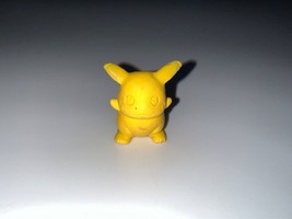 1999 Pikachu 3D Eraser Figurine Nintendo Pokemon Rare Vintage - $14.84