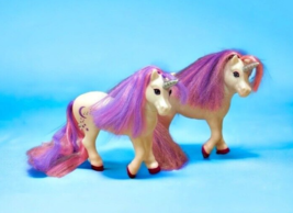 Breyer Pony Gals Unicorns 7233 Luna Bath Time Color Changing 7 Inch Luck... - $7.74