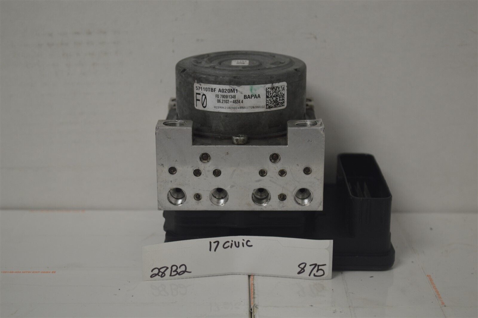 1718 Honda Civic ABS Pump Control OEM 57110TBFA020M1 Module 87528B2