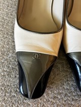 Chanel Classic Leather Heels Pumps Cream Black Pewter Cap Toe Sz 39/US 8.5 - £173.60 GBP