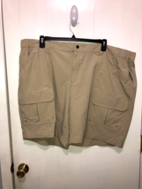 NWT Croft &amp; Barrow Cargo Outdoor Shorts Stretch Fabric Mens SZ 52 Inseam... - $18.80