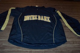 UNIVERSITY OF NOTRE DAME Irish STITCHED WINDBREAKER JACKET MENS LARGE NEW - €38,13 EUR